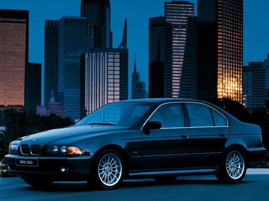  BMW 540i Sedan 1996 года  (фото 12 из 13)
